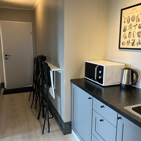 The Greyhouse "Small Apartment" 霍芬 外观 照片